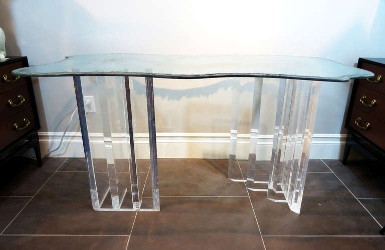 Mid-Century Modern 1970s Lucite and Glass Table