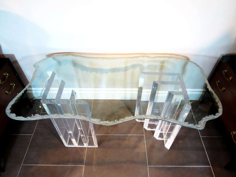 1970s Lucite and Glass Table 1