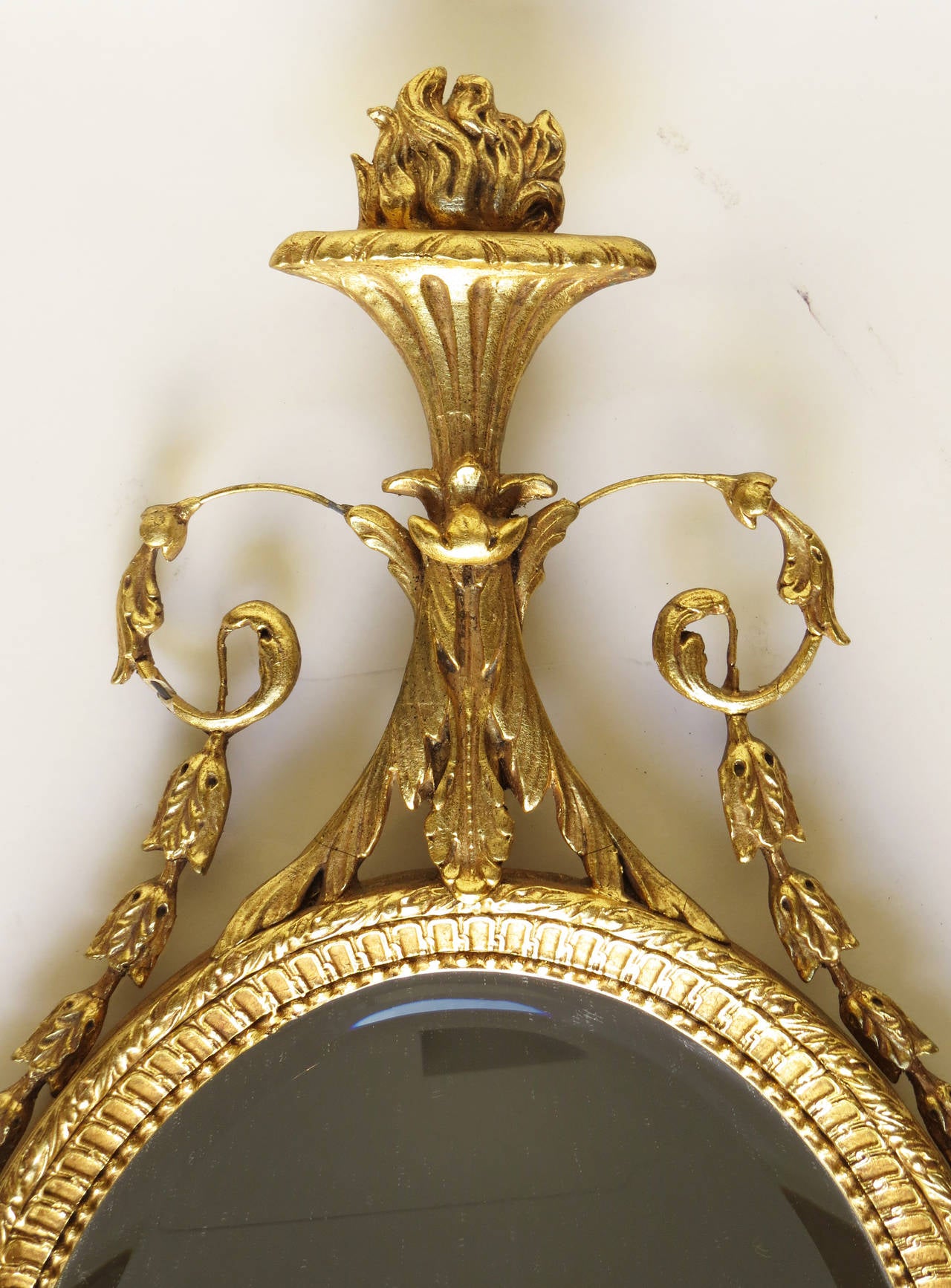 19th Century Carved Gold Leaf Mirror In Excellent Condition For Sale In Los Angeles, CA