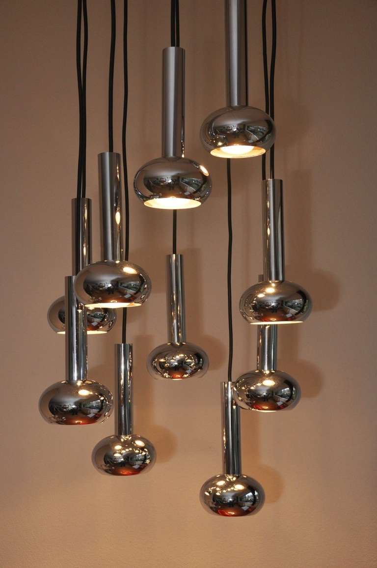 Dänischer moderner Multi-Pendant-Kronleuchter. 1