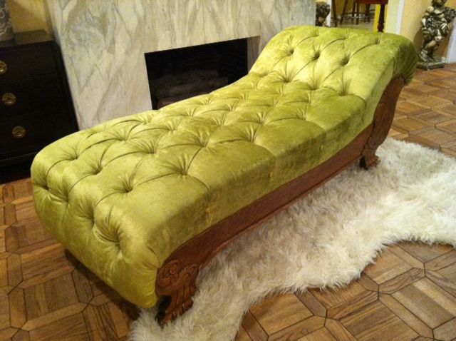 Late 19th C, velvet chaise 2