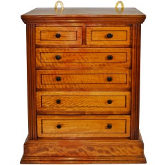 English 19th Century Cabinet Maker's Model in Satinwood 