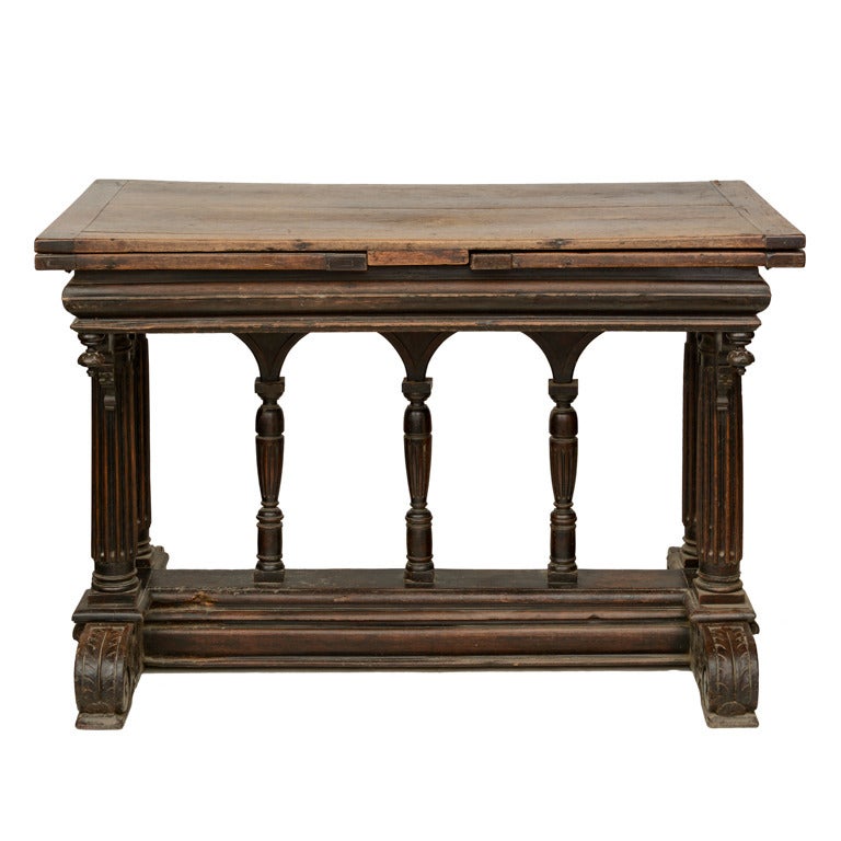 Exceptional period Italian Renaissance carved oak hall table. Extendible pull-out leaves.