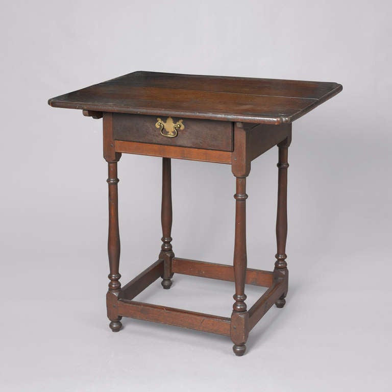 American Queen Anne One Drawer Tavern Table