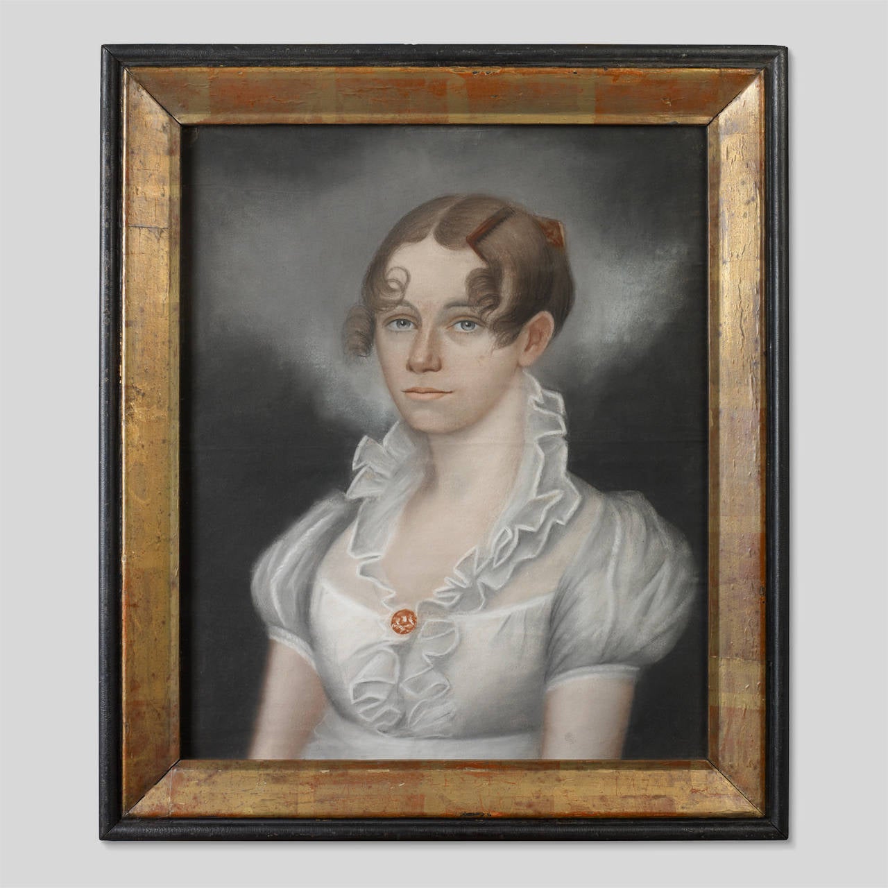 Portrait of a young woman in a white dress with ruffled collar.
Attributed to William Doyle (1769-1828),
circa 1800-1820.
Pastel on paper.
Dimension: 29