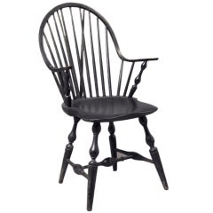 Continuous Brace-Back Windsor Armchair