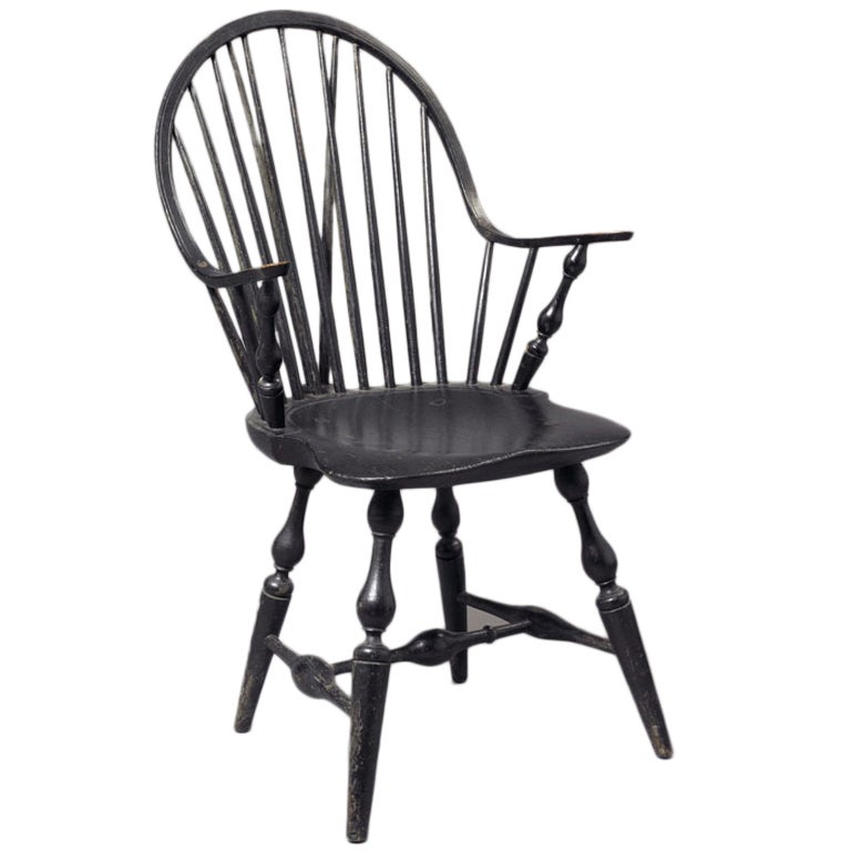 Continuous Brace-Back Windsor Armchair For Sale