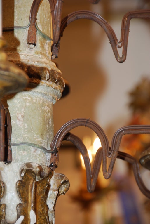 An Italian Grey-painted And Parcel-gilt Ten Light Chandelier For Sale 1