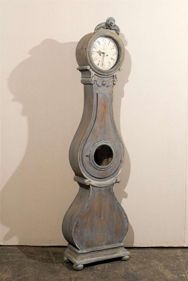A Swedish 19th Century Fryksdahl Painted Wood Clock 3