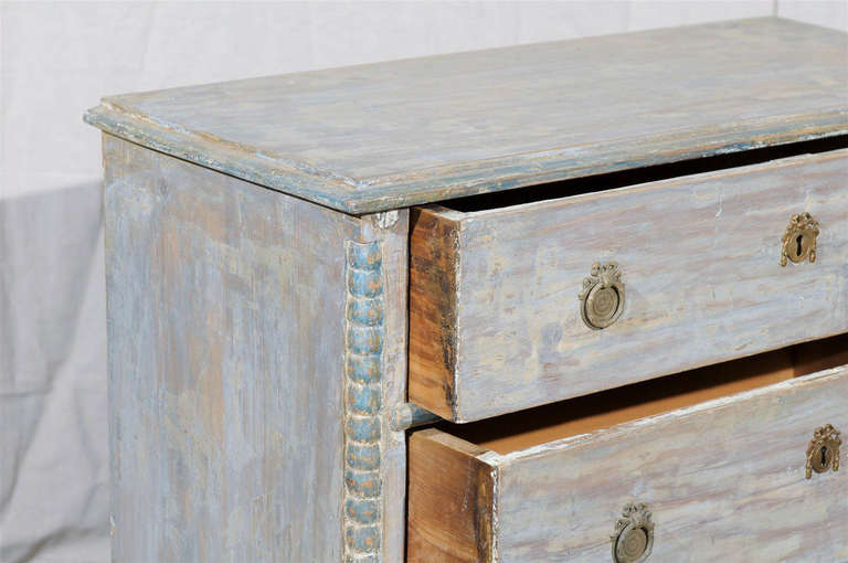 Swedish 19th Century Karl Johan Four-Drawer Painted Wood Chest with Carved Edges 5