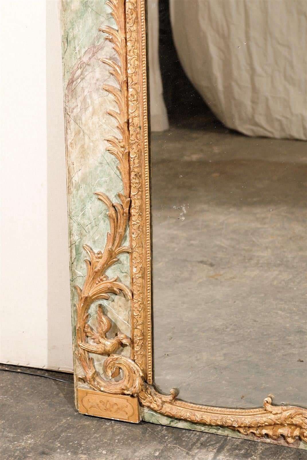 An Exquisite Italian Late 18th Century Rocaille Style Mirror, Beautifully Adorn  For Sale 1