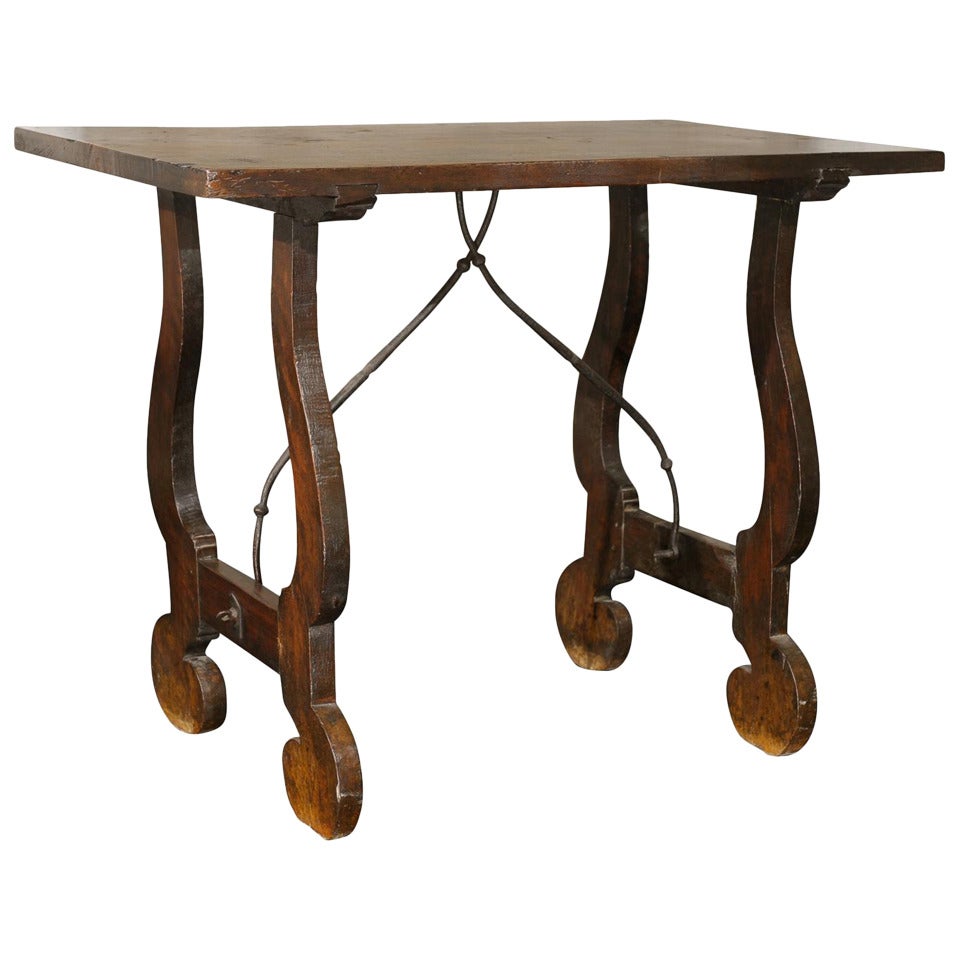 Italian Early 19th Century Stretchered Table with Lyre Legs For Sale