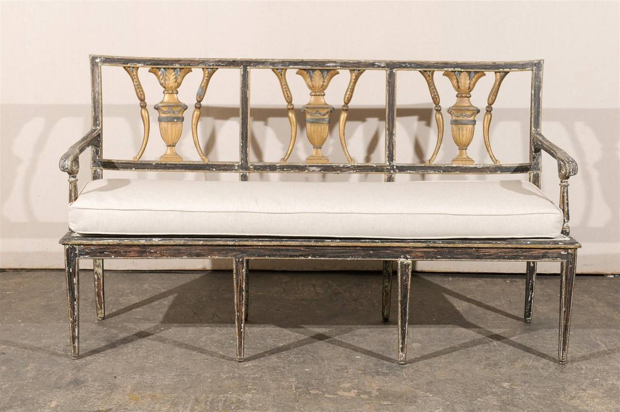 Early 19th Century Italian Painted and Gilded Wooden Bench 2