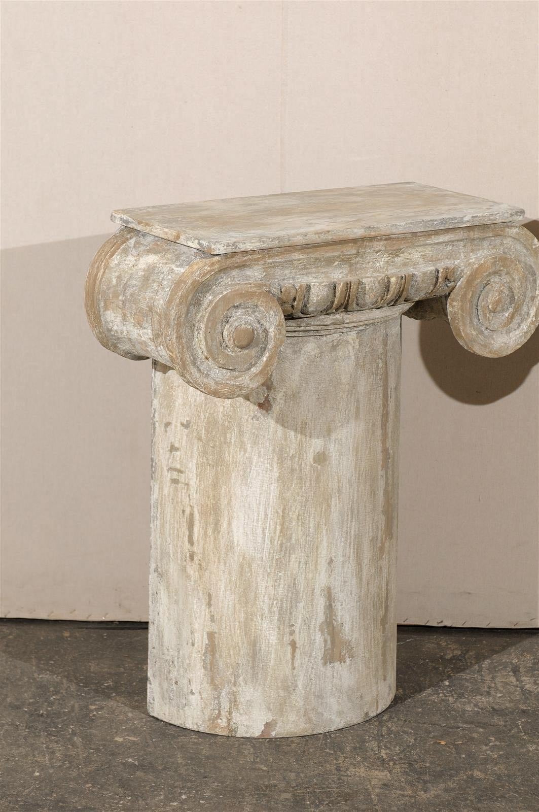 Pair of Painted Wood American Ionic Capital Console Tables In Good Condition In Atlanta, GA