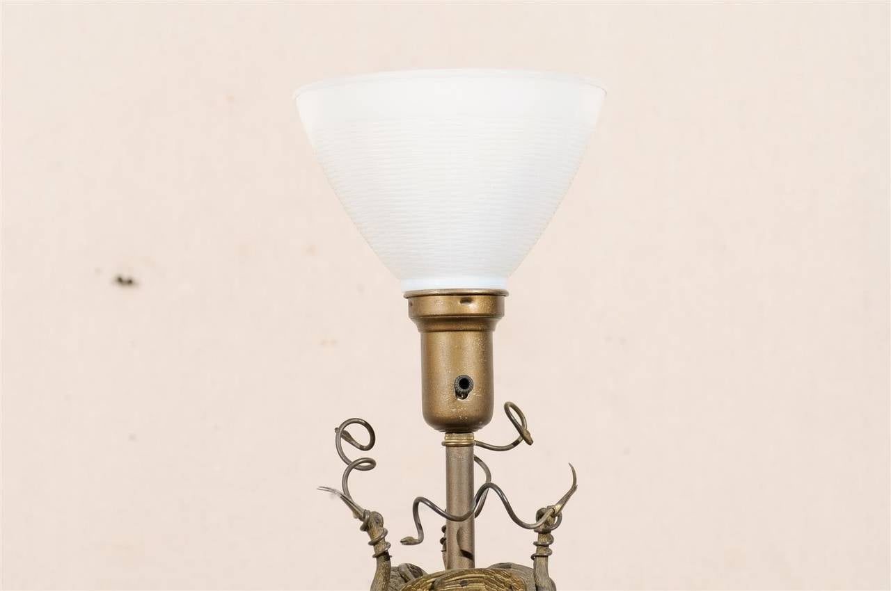 Bronze Italian Neoclassical Style Table Lamp with Opal Shade For Sale 5