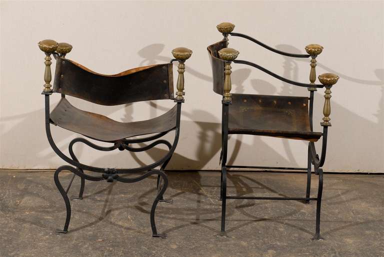 Pair of Italian Savonarola Chairs 3