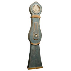 Horloge suédoise du 19ème siècle en bois peint en bleu peint