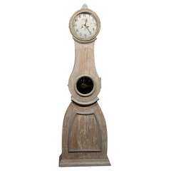 Antique Swedish 19th Century Mora Clock with Delicate Craved Crest and Original Paint