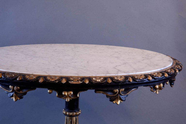 18th Century Italian Carved Gilt Wood Pedestal Table In Good Condition For Sale In Rancho Santa Fe, CA