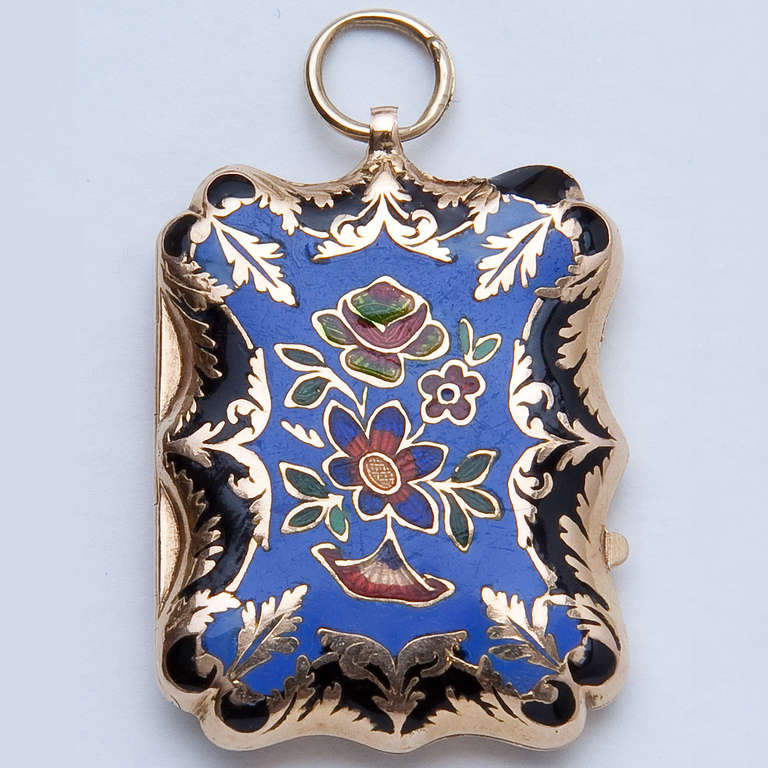 Swiss Enamel and 14kt Gold Vinaigrette In Excellent Condition For Sale In Rancho Santa Fe, CA