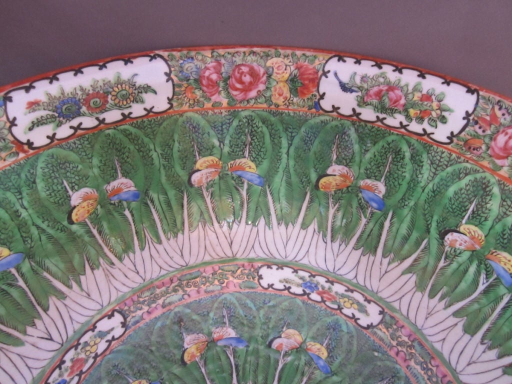 19th Century Important Chinese Export 'Cabbage Leaf' Punch Bowl