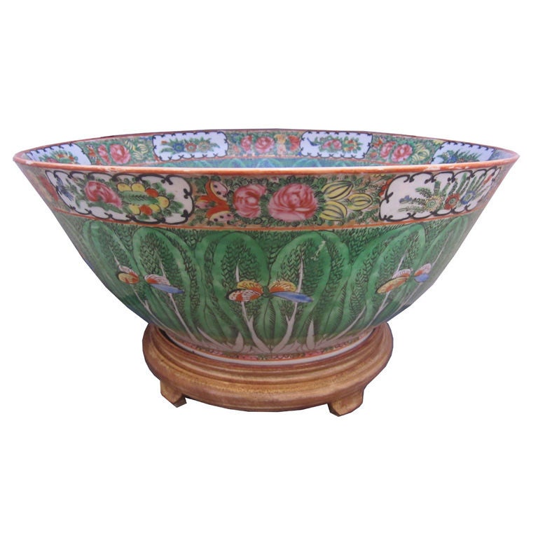 Important Chinese Export 'Cabbage Leaf' Punch Bowl