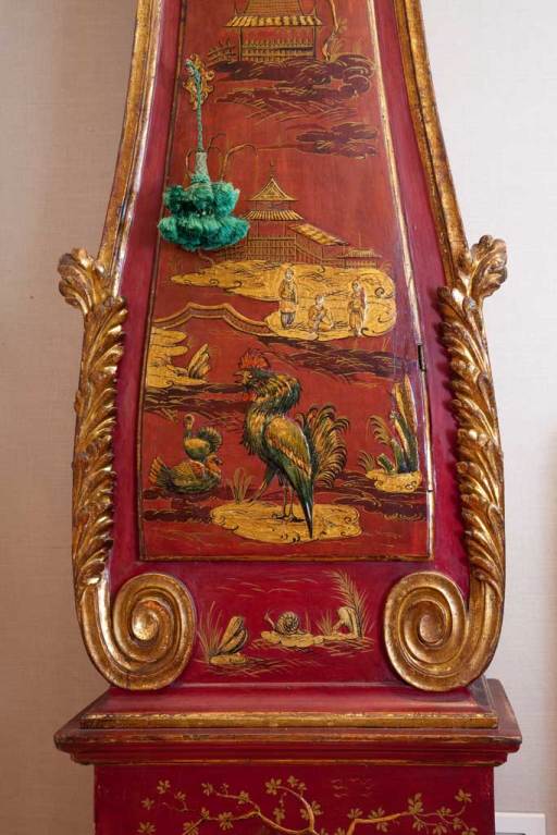 Sensational 18th Century French Red Lacquer Chinoiserie Clock 1