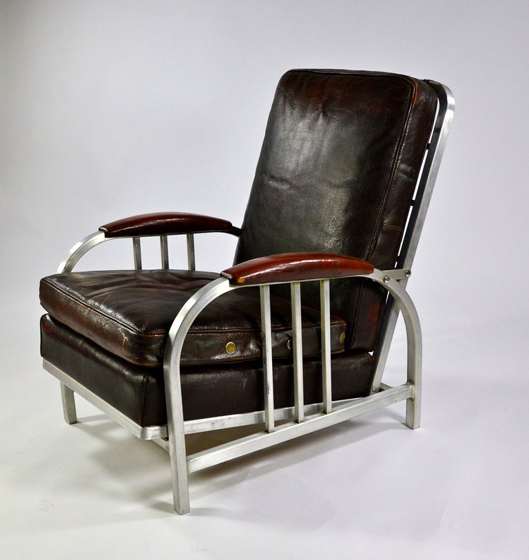 Art Deco Reclining Lounge Chair by Goodform In Distressed Condition In Oakland, CA