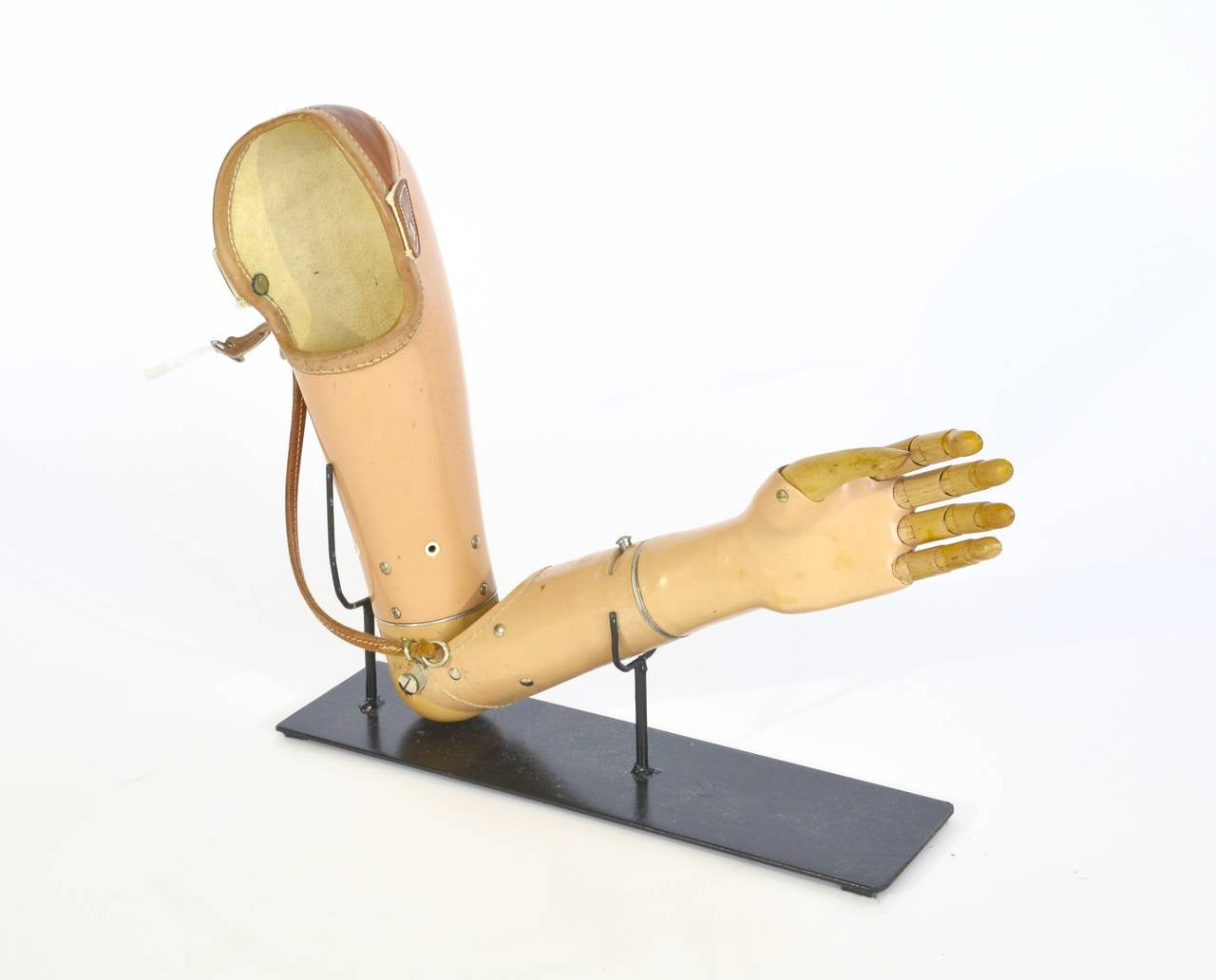 Mid-20th Century Early 20th Century Prosthetic Limb