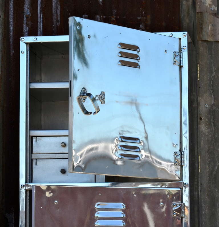 Industrial Stylish Polished Aluminum 3 Door Locker