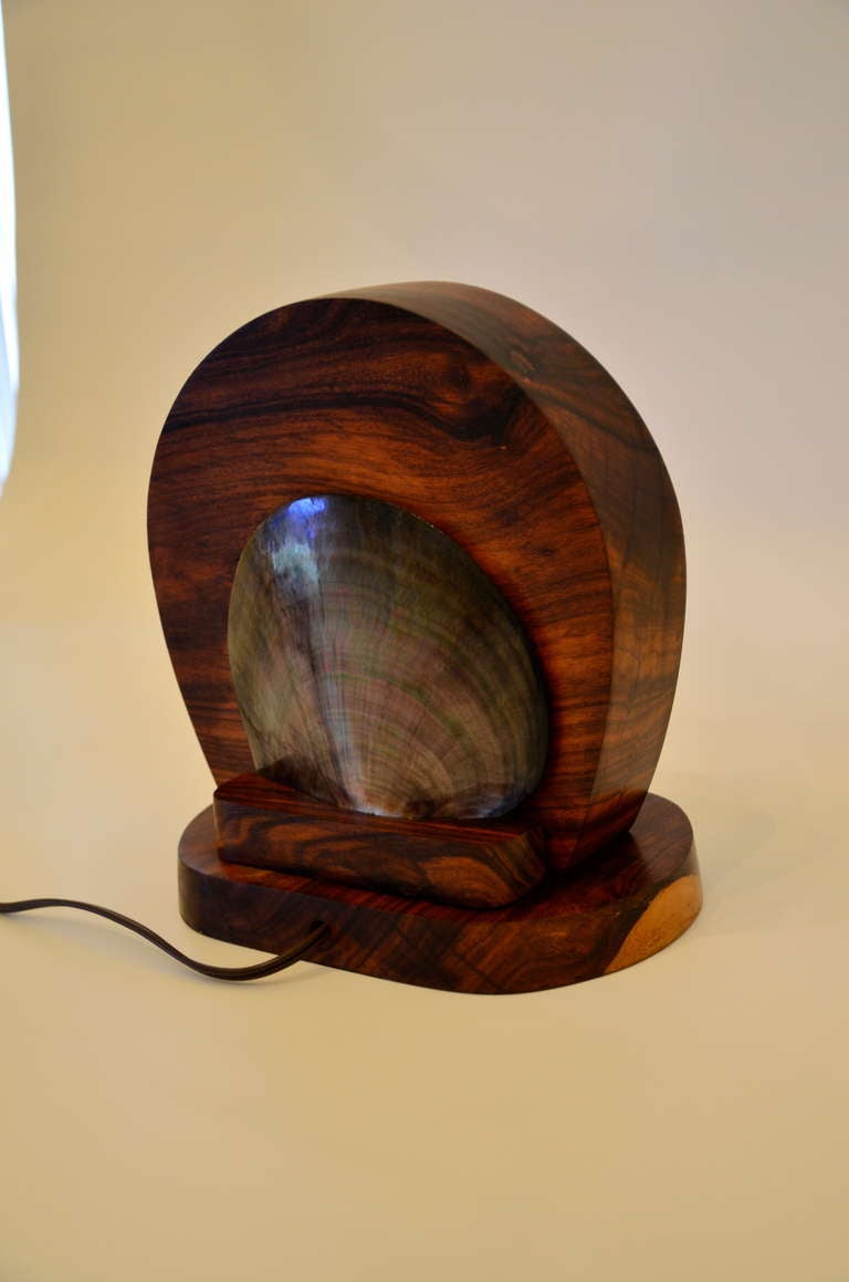 Carved Seashell and Koa Wood TV Lamp In Good Condition In Oakland, CA