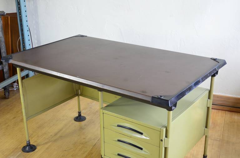 Mid-20th Century Olivetti Spazio Desk