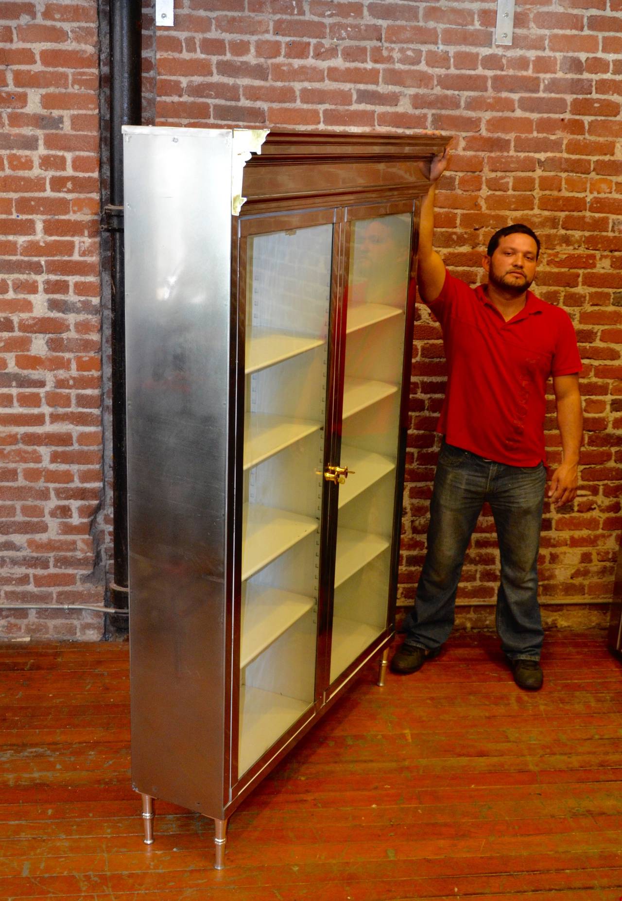 Exceptional Polished Steel Medical Cabinet For Sale 4