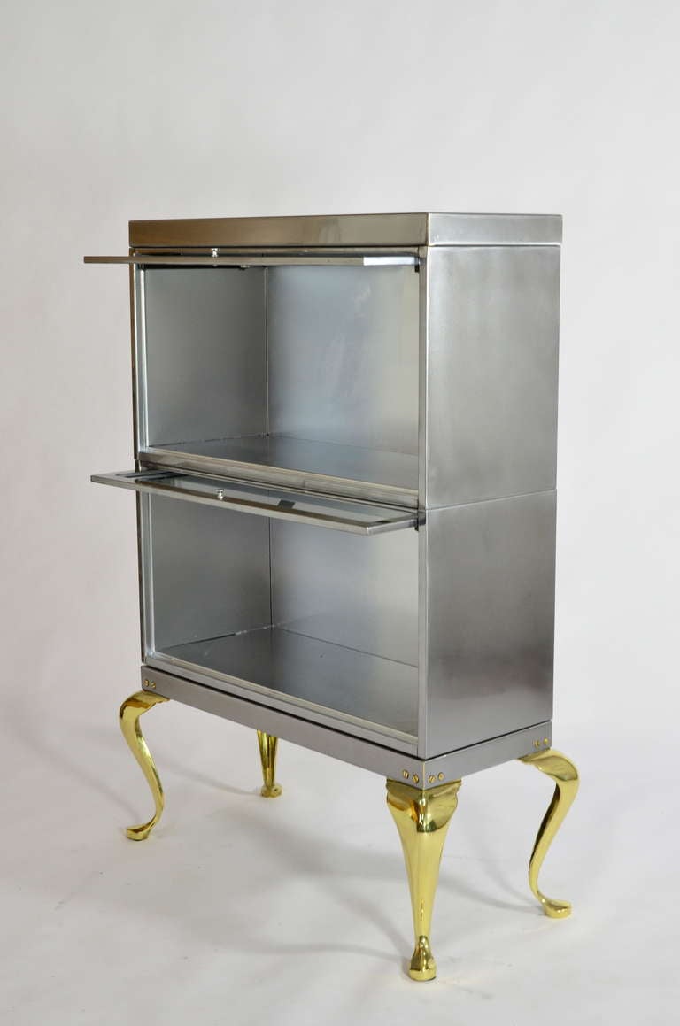Polished Steel Barristers Case In Good Condition In Oakland, CA