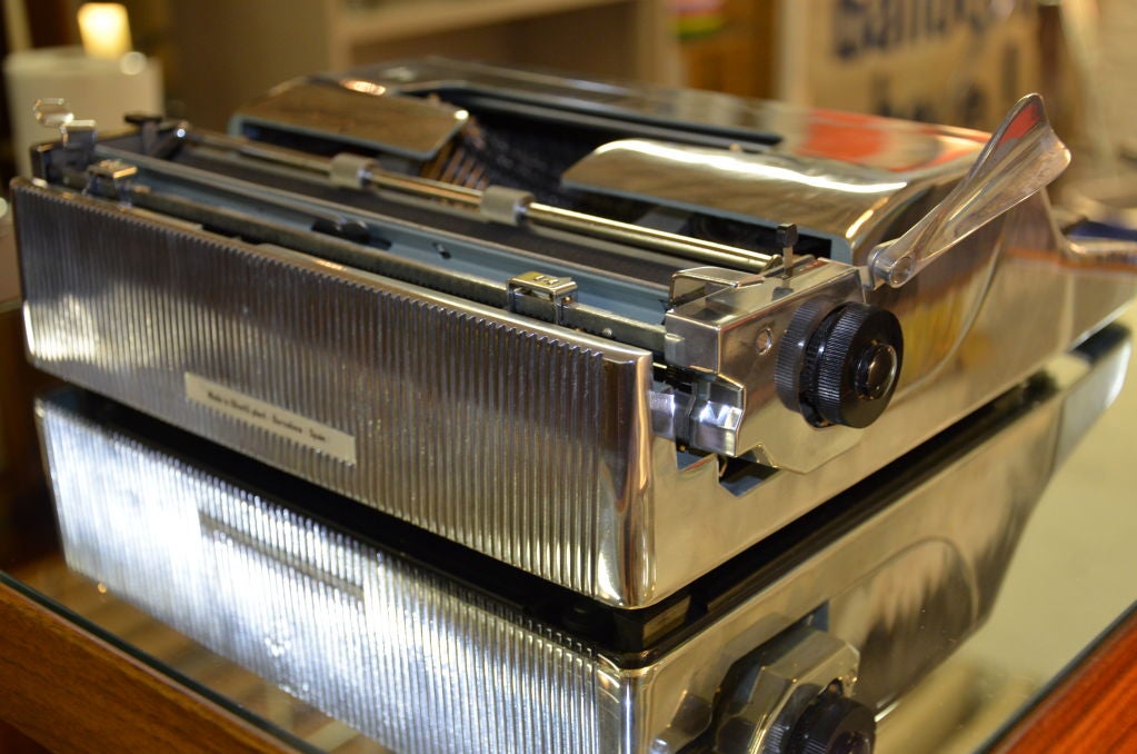 Gleaming Olivetti Lettera 32 by Marcello Nizzoli 2