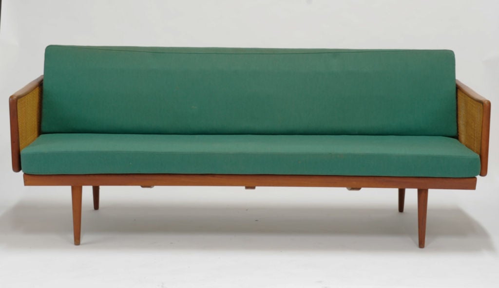 Peter Hvidt Sofa for France and Sons 1
