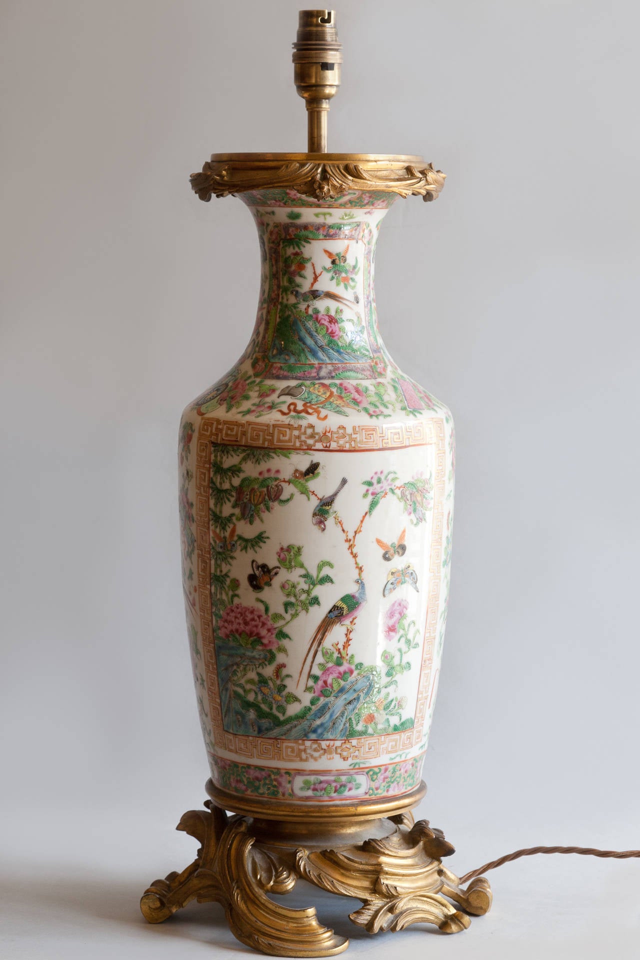 Chinese Export Pair of 19th Century Chinese Vases Converted to Lamps
