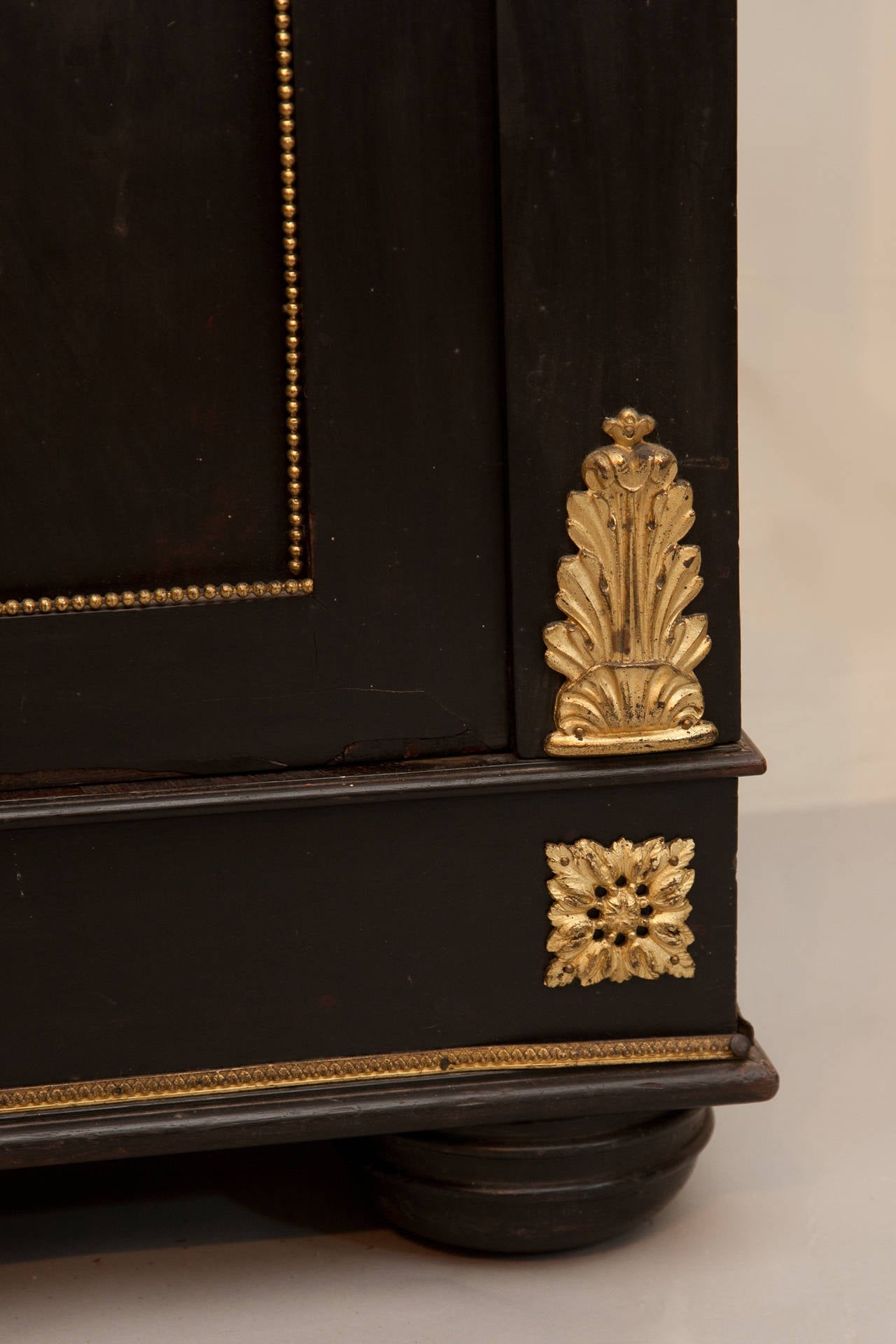French 19th Century Ebonised Bookcase 2