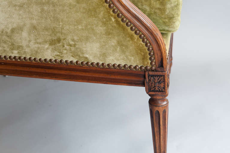 Louis XVI Beech Fauteuil or Armchair Covered in Green Velvet For Sale 1