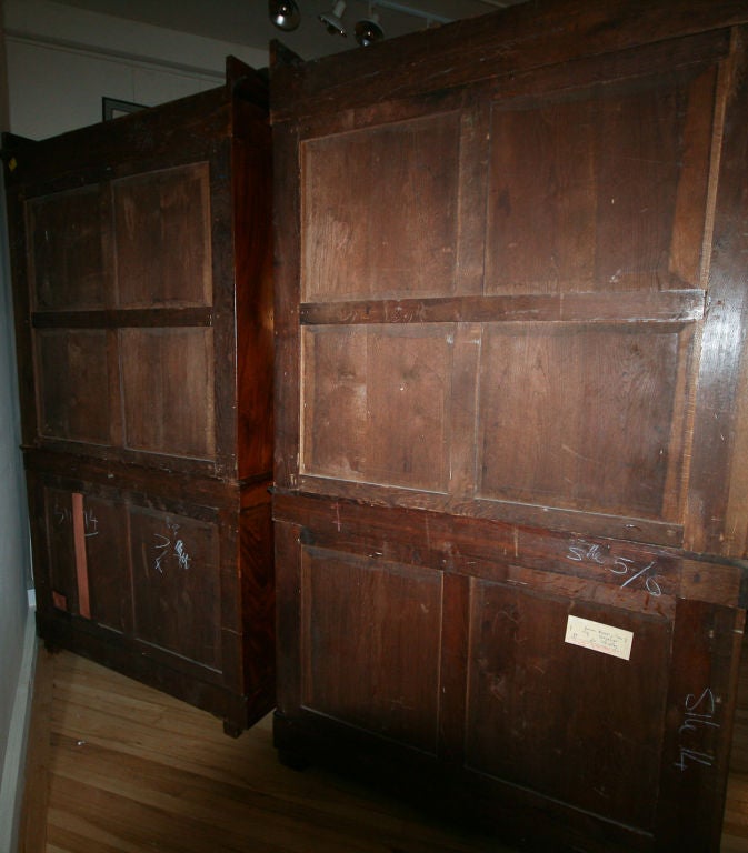 Pair of French Empire Flame Mahogany Bookcases In Good Condition In London, GB