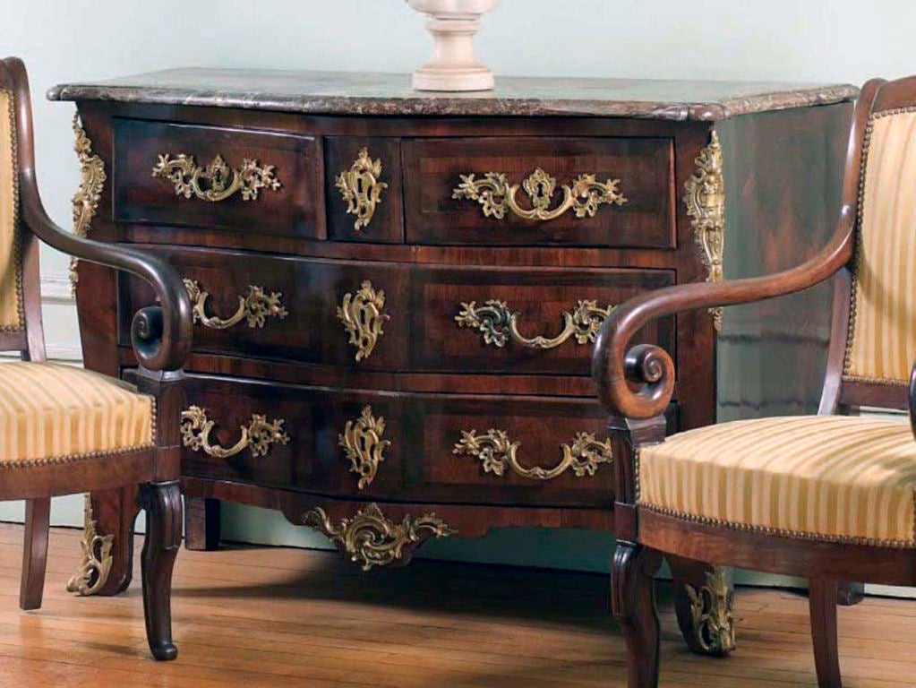 18th Century Louis XV Commode by Guillaume Schwingkens circa 1750 4