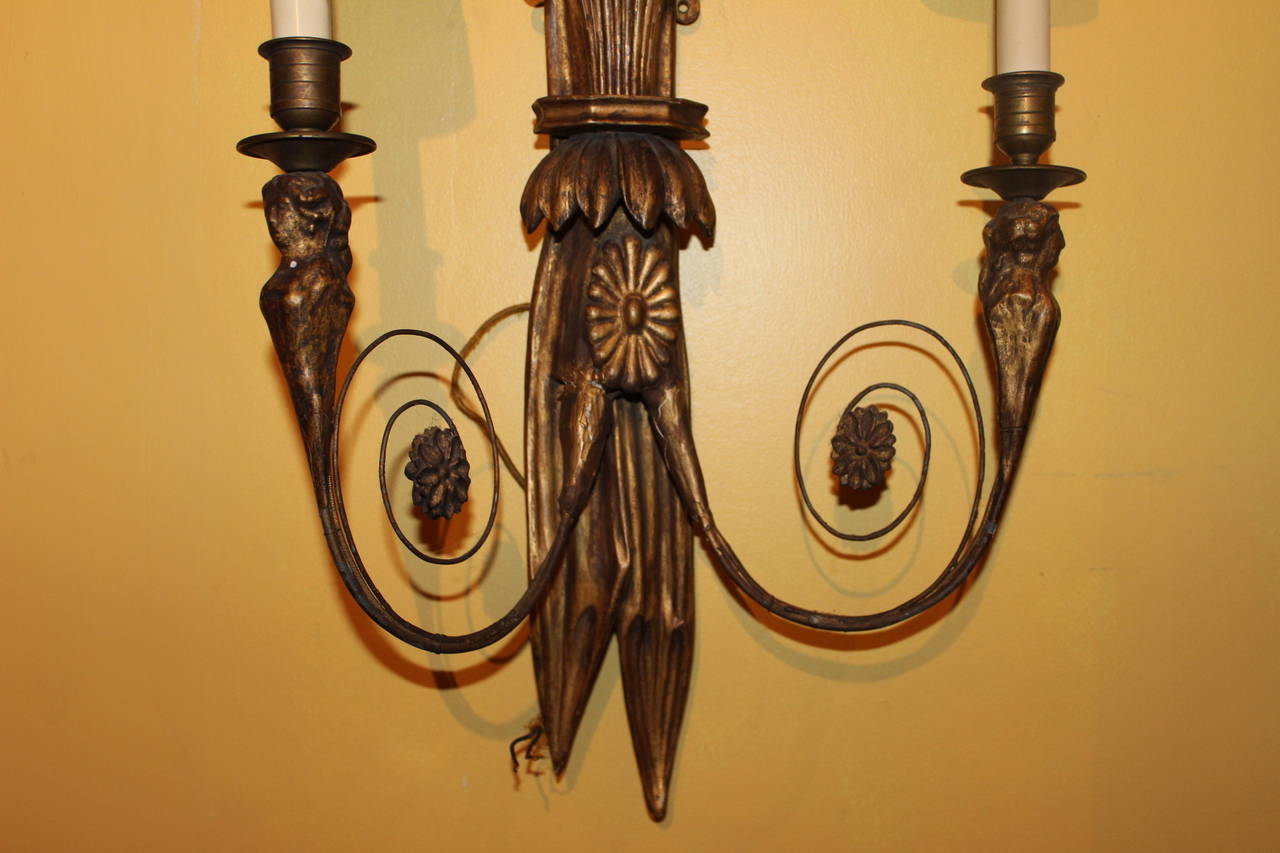 Wood Pair of Italian Gilt Eagle Scones For Sale