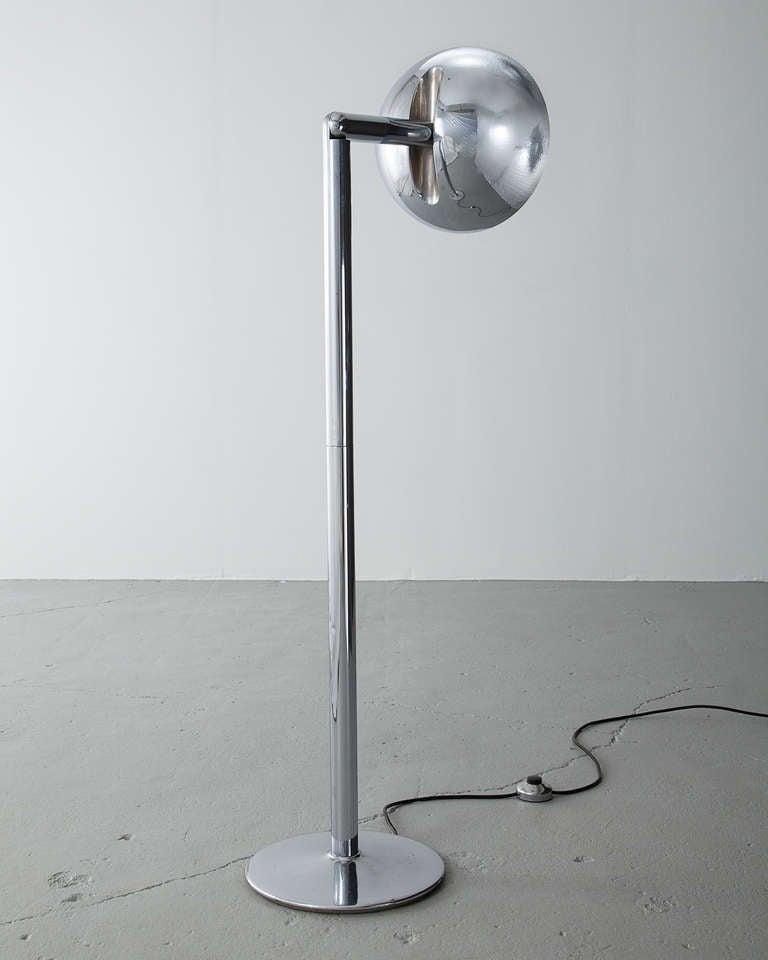 Floor Lamp in Chrome by Adalberto Dal Lago, Italy, circa 1970 In Good Condition In New York, NY