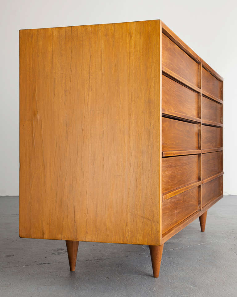 Dresser by Joaquim Tenreiro In Excellent Condition In New York, NY