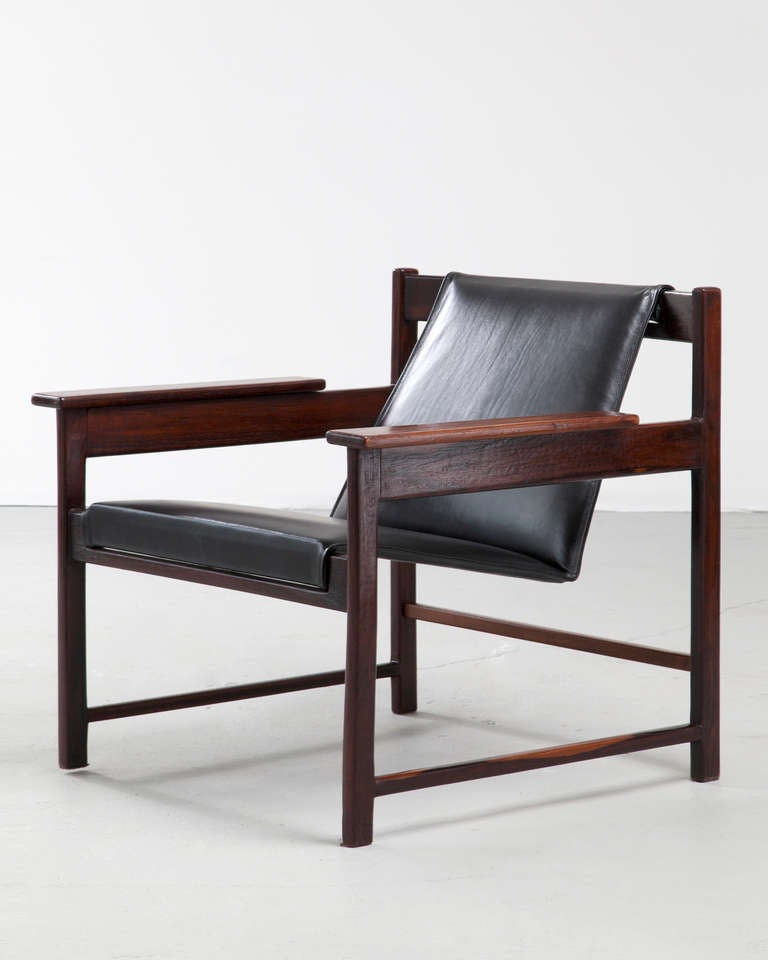 Brazilian Pair of Lounge Chairs by Sergio Rodrigues