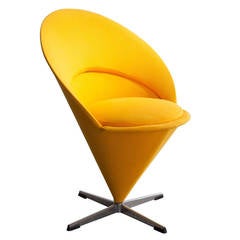 chaise "Cone" conçue par Verner Panton pour Plus Linje:: Danemark:: 1958.