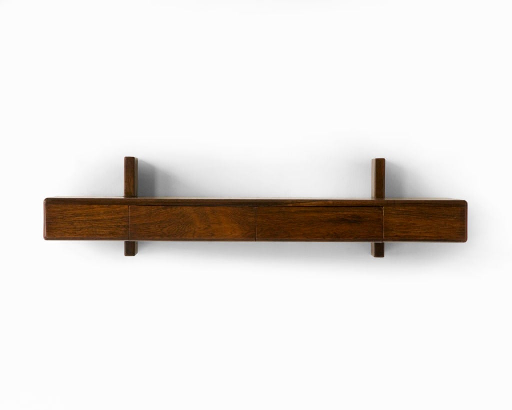 Brazilian wall mounted shelf In Good Condition In New York, NY