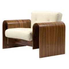 Lounge Chair by Oscar Niemeyer
