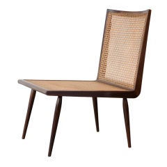 Chaise basse de chambre à coucher de Joaquim Tenreiro:: Brésil:: vers 1960