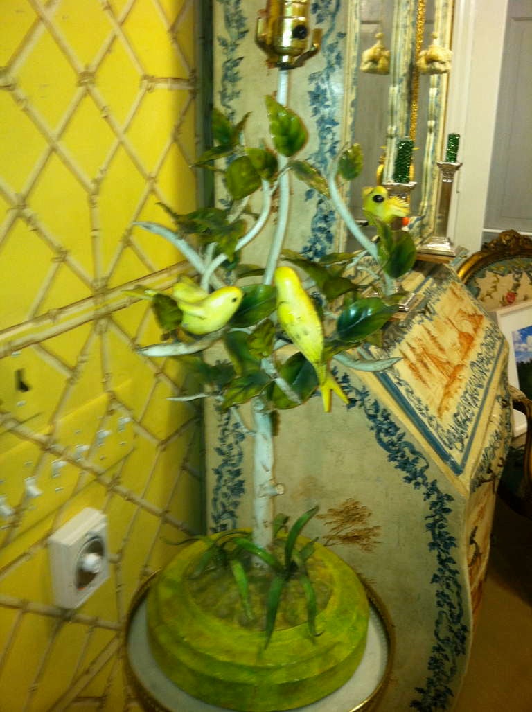 Italian Painted Tole Lamp of Birds in a Tree 1